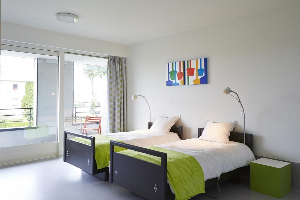 Hotel Middelpunt - Gratis Parking - Ontbijt Inbegrepen! Middelkerke Camera foto